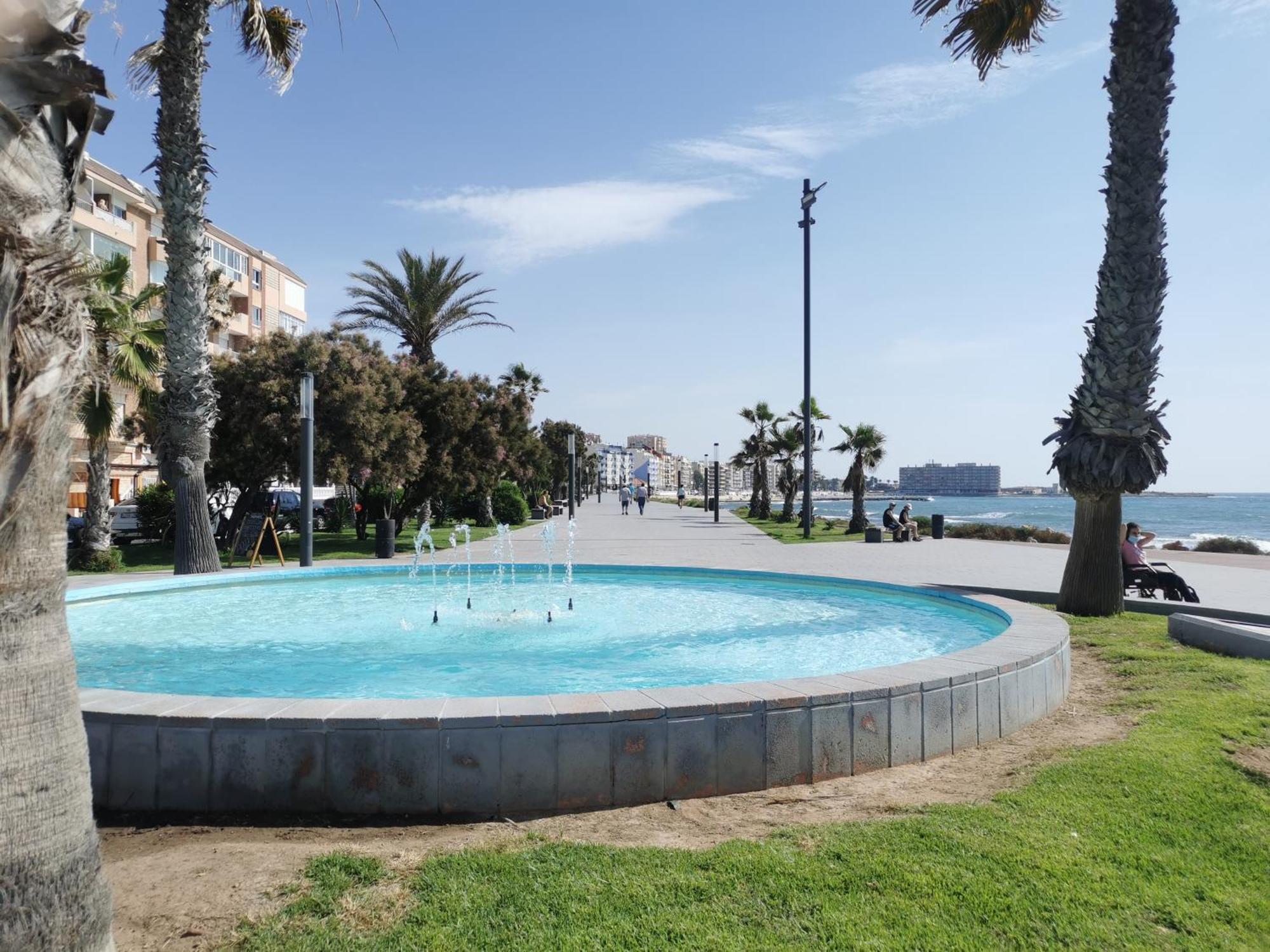 Casa Del Angel , Cosy 2 Bed Apartment,150M From Playa Los Locos Plus Beautiful Swimming Pool Torrevieja Exterior foto